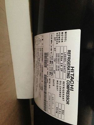 কালো নতুন হিটাচি হরাইজন্টাল স্ক্রোল কম্প্রেসার FL1000EL-180C3